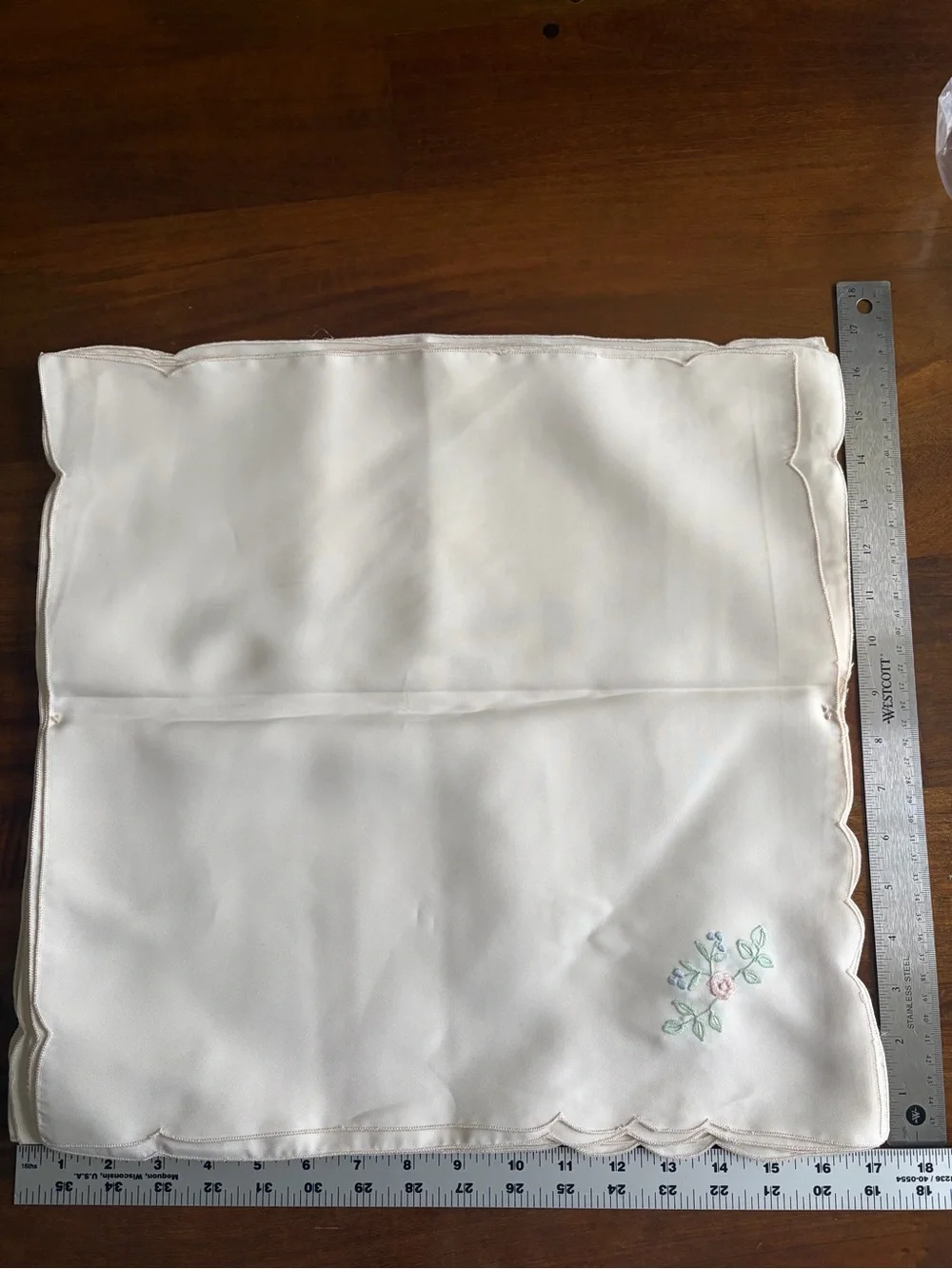 100% Silk Set of 12 Napkins Light Pink with Embroidered Flowers - Vietnamese